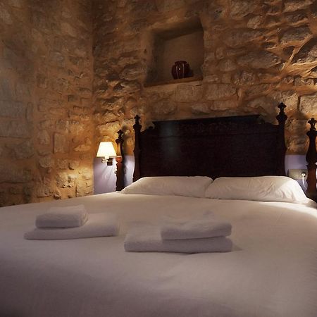 Apartamentos Dona Candida Valderrobres Esterno foto