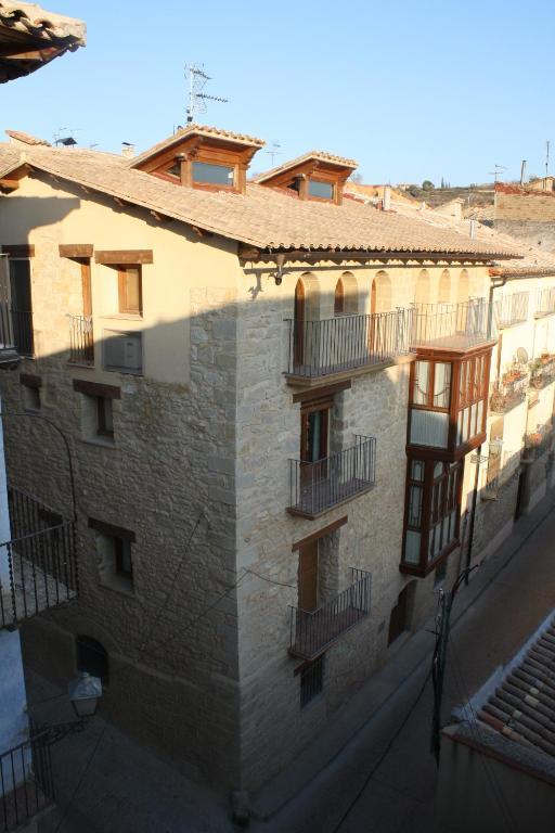 Apartamentos Dona Candida Valderrobres Esterno foto